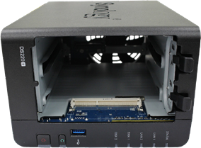 Synology - NAS DS220+ - Paso 1 para instalar el módulo de memoria Paso 1 para instalar el módulo de memoria