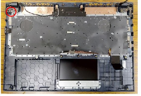 Asus - X571 Series - Bezel Module removal - Paso 1 Extracción del módulo del marco - Paso 1