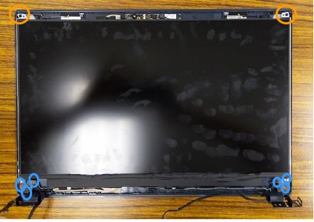 Asus - X571 Series - Hinge removal Extracción de la bisagra