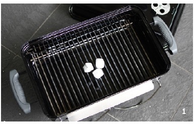 Weber - Go-Anywhere - Encendido del fuego directo - Paso 1 Encendido del fuego directo - Paso 1