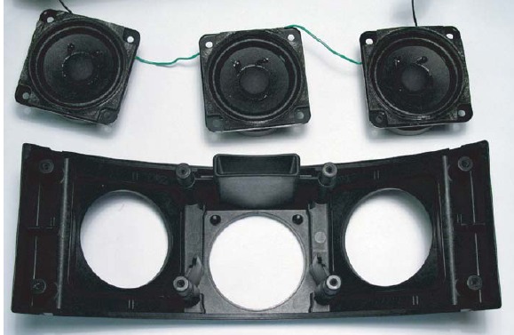 Bose - 151SE - PROCEDIMIENTOS DE DESMONTAJE - Paso 5 PROCEDIMIENTOS DE DESMONTAJE - Paso 5
