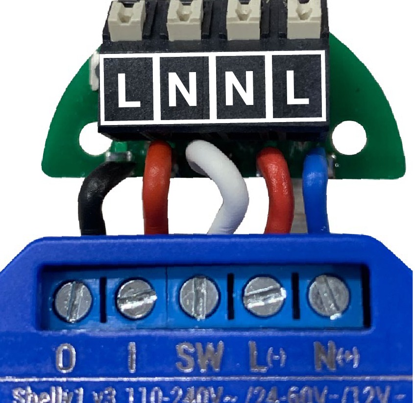 Conecte los cables, como se muestra en la imagen