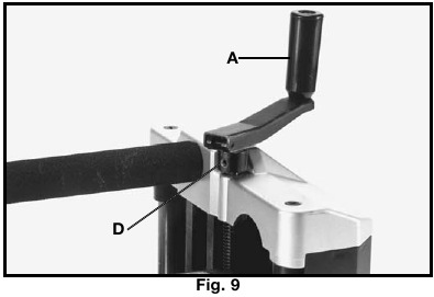 MONTAJE DE LA PALANCA DE ELEVACI&Oacute;N Y DESCENSO DEL CABEZAL DE CORTE Fig. 9