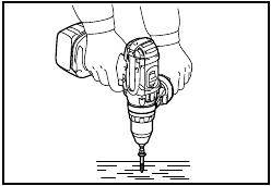 Ilustraci&oacute;n de la operaci&oacute;n de atornillado