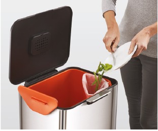 Cubo extra&iacute;ble para residuos de alimentos - Paso 1