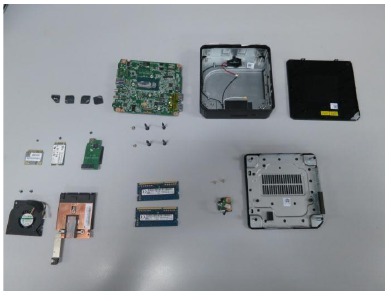 Procedimiento de desmontaje - Cubierta y HDD - Paso 9