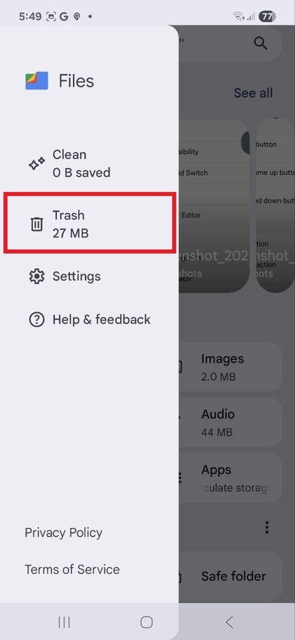 Seleccionando la papelera en la aplicaci&oacute;n Google Files