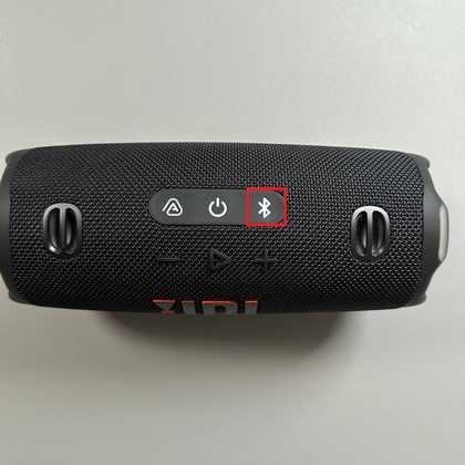 Bot&oacute;n de Bluetooth en JBL Charge 6