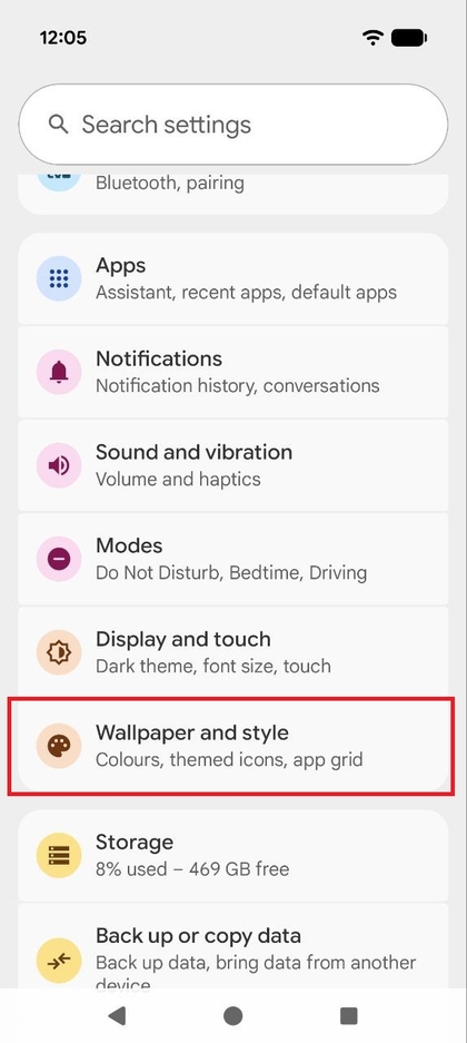 Captura de pantalla del men&uacute; de configuraci&oacute;n de Pixel que muestra el fondo de pantalla y el estilo resaltados.