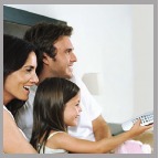 Imagen de un televisor y un candado