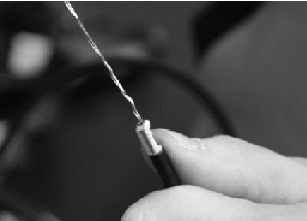 Enrutamiento de cables del manillar integrado - Paso 7