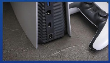 VUELVE A CONECTAR LOS CABLES Y ENCIENDE TU PS5