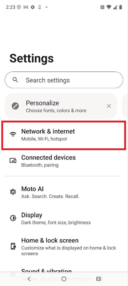 Ajustes de red e Internet en Motorola EDGE 60 Fusion