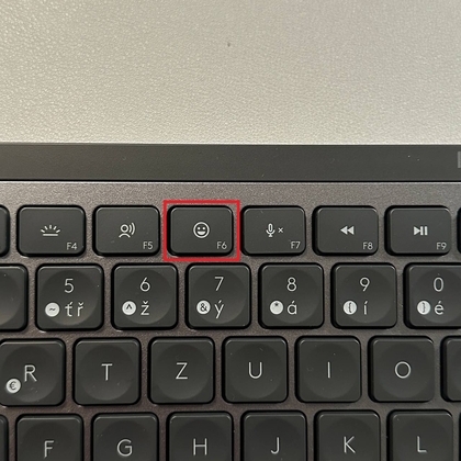 Tecla F6 para acceso a emojis