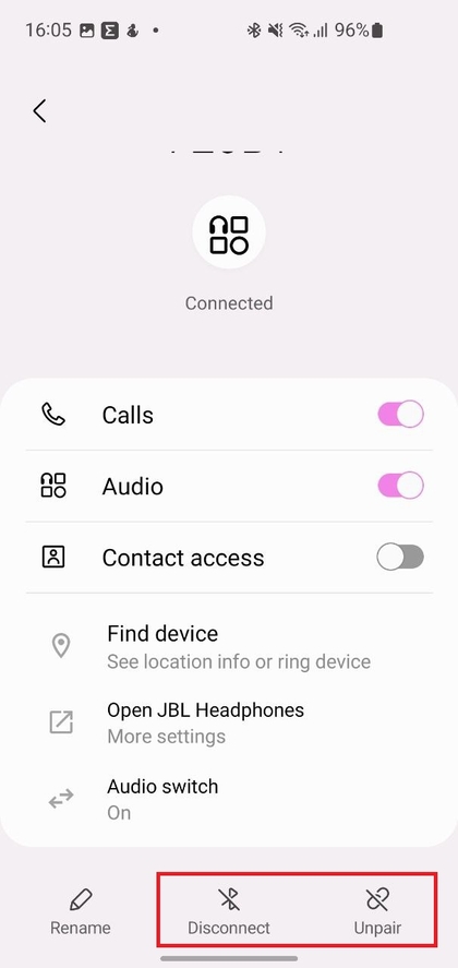Opci&oacute;n para olvidar o desconectar los auriculares JBL