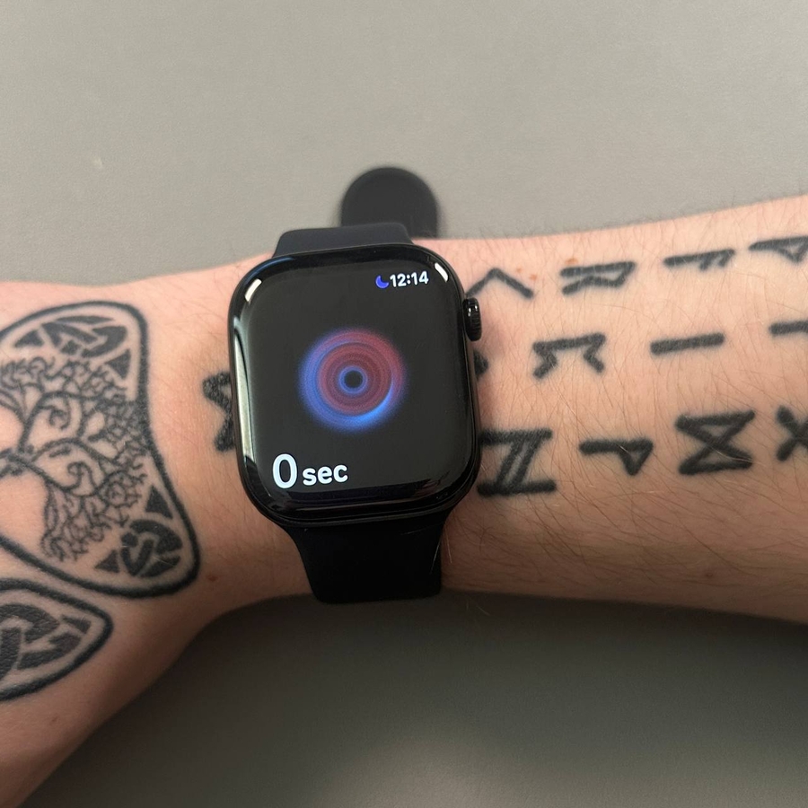 Apple Watch Series 11 - C&oacute;mo medir el ox&iacute;geno en sangre (Prueba SpO2)