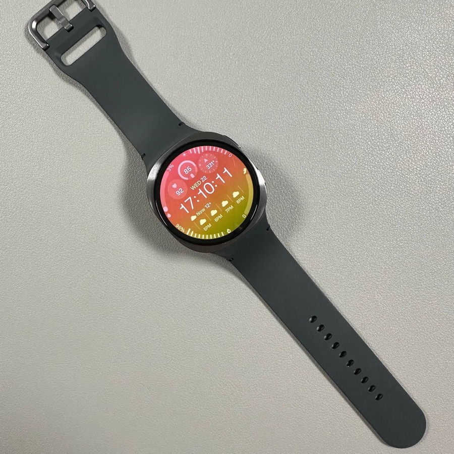 C&oacute;mo activar o desactivar la pantalla siempre activa (Always-On Display) en el Samsung Galaxy Watch 8 LTE