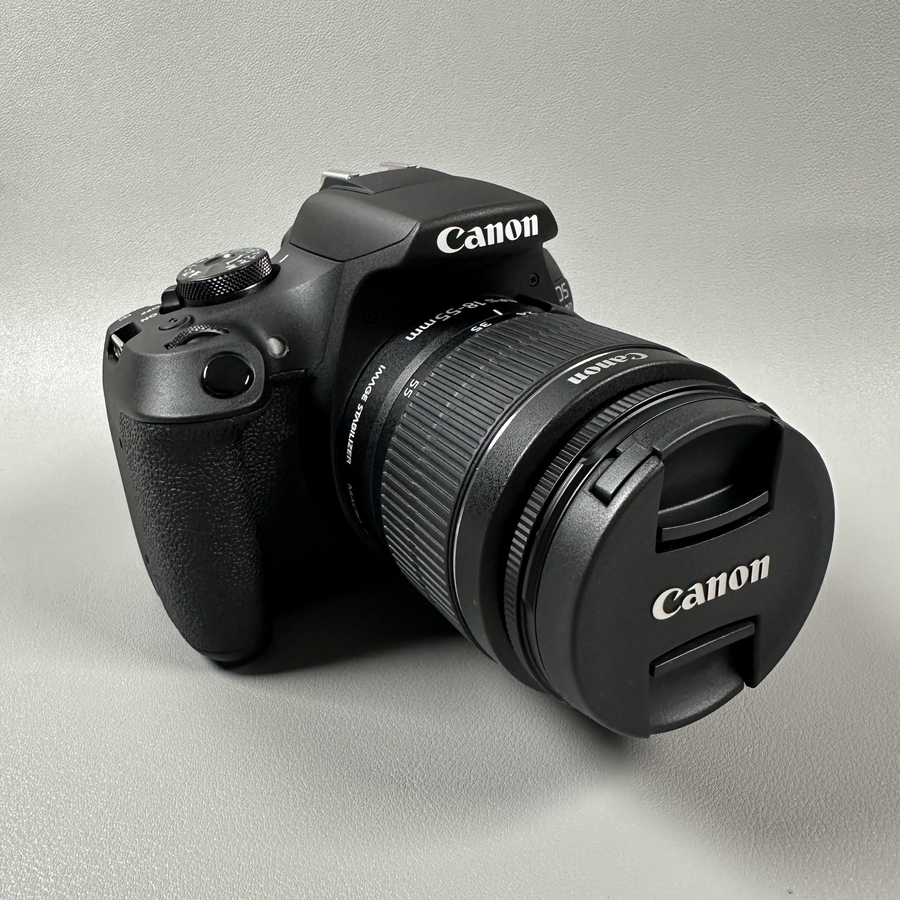 Canon EOS 2000D mostrando la configuración del modo cinematográfico