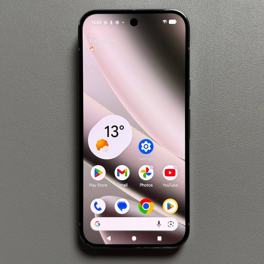 How to Remove the Google Search Bar on the Google Pixel 10 Pro | ManualsLib