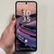 Cómo insertar una tarjeta SIM en el Motorola Razr 60 Ultra