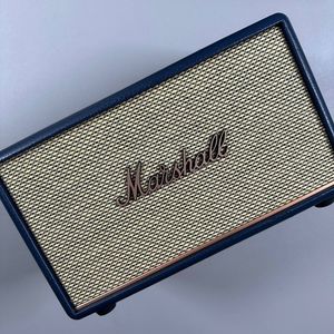 C&oacute;mo cambiar la fuente en Marshall Acton III